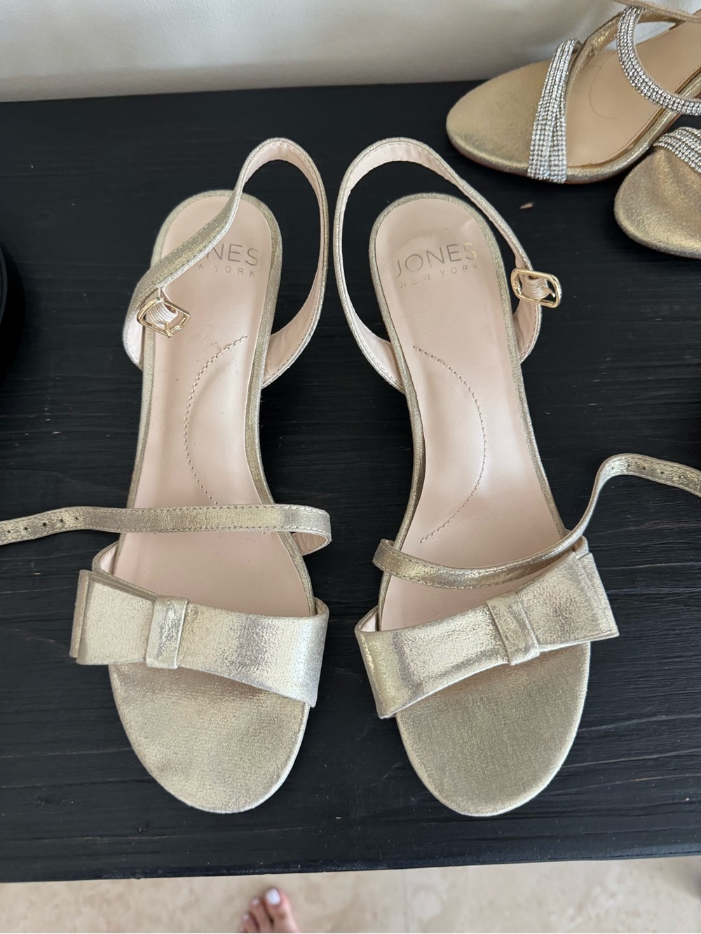 Jones New York Gold Bow Slingback Sandals